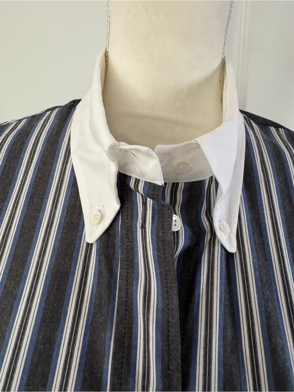 Sandro Oversized striped shirt. Size 3 = French 40 / US 8. MSRP $340 - Picture 8 of 17